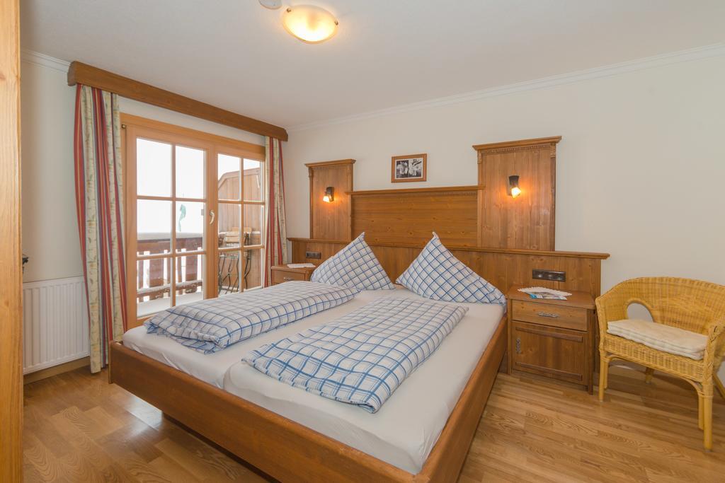 Gloesalm Apartment Ramsau am Dachstein Bilik gambar